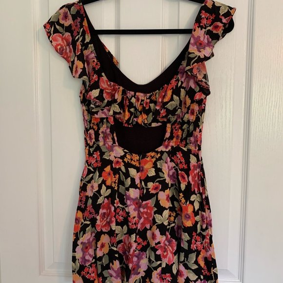 Urban Outfitters Floral Romper Size 0 - Picture 1 of 2